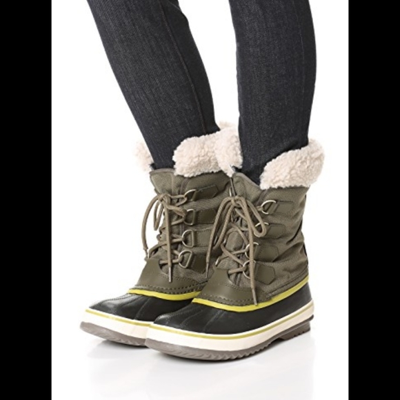 Sorel Shoes - Sorel waterproof carnival boot olive green.